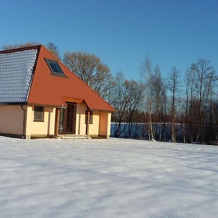 Hotel Fox House Pelci Zewnętrze zdjęcie