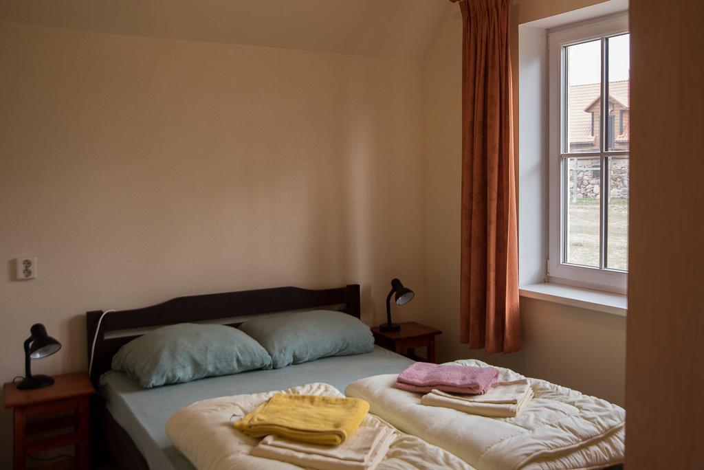 Hotel Fox House Pelci Zewnętrze zdjęcie